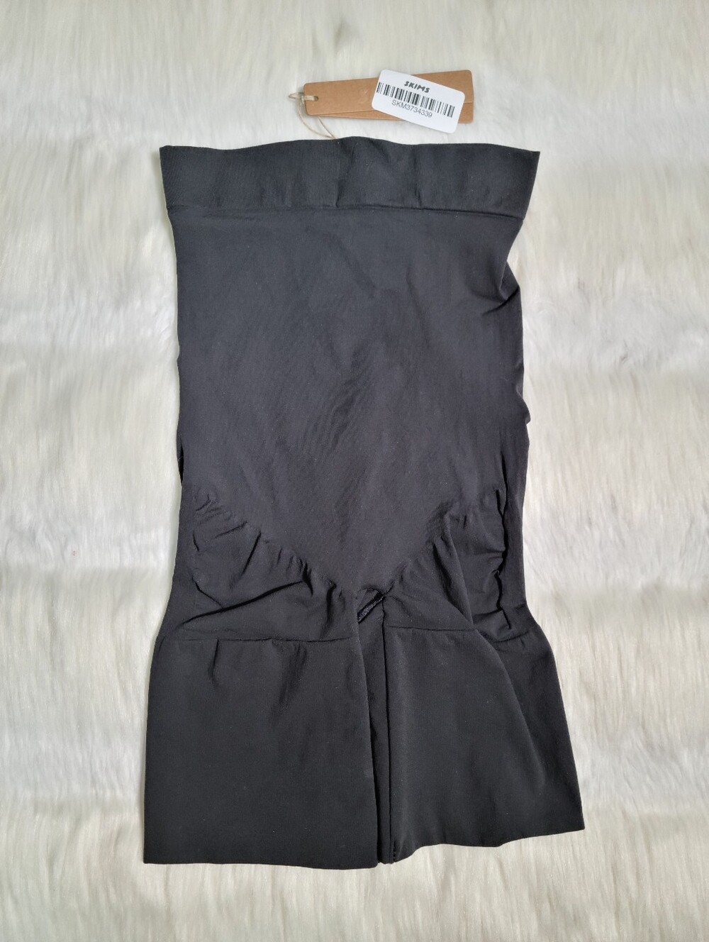 SKIMS Sheer Seamless Mid Thigh Shorts Black Onyx Women Medium NEW